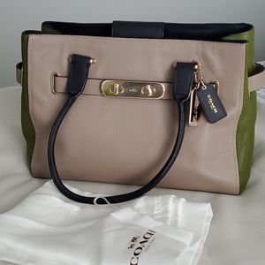 Coach Carryall handbag